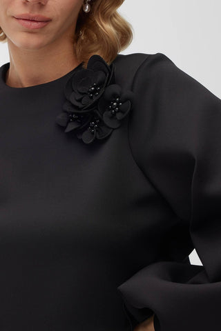 Brooch Detailed Balloon Sleeve Blouse Black