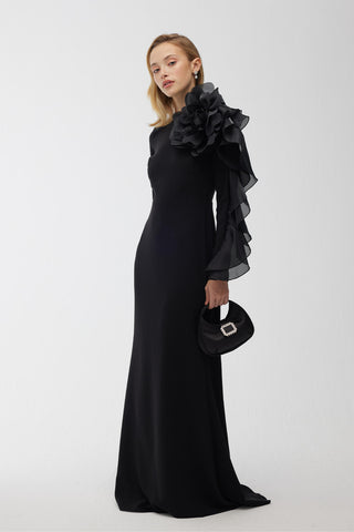 Broş Detaylı Organze Abiye Elbise Siyah