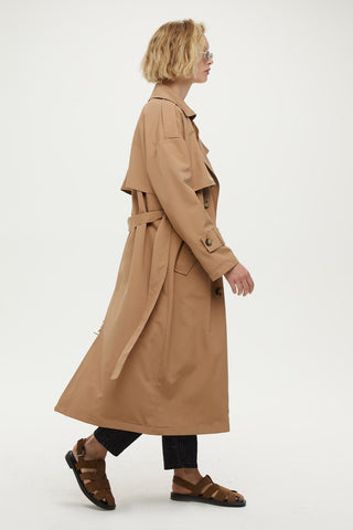 Double-Breasted Trench Coat With Buttons Camel