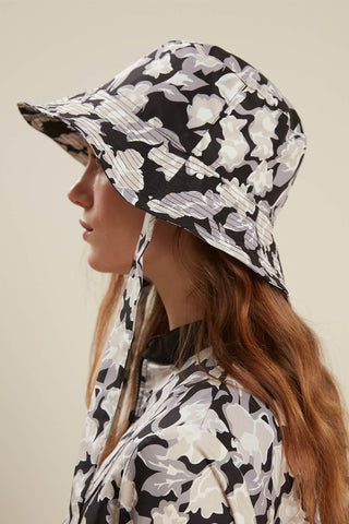 Bucket Hat With String Bloom Black