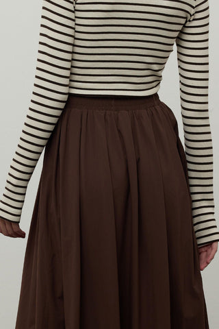 Comfortable Fit Skirt Brown