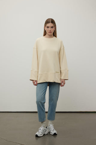 Stich Detailed Comfy Sweatshirt Beige