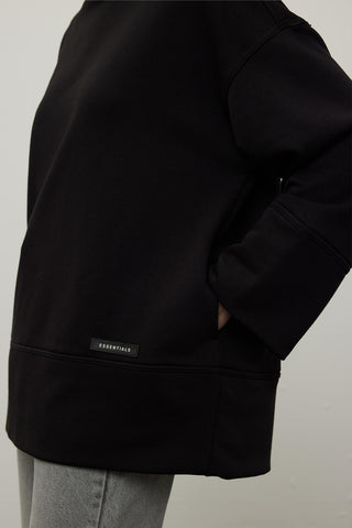 Stich Detailed Comfy Sweatshirt Black