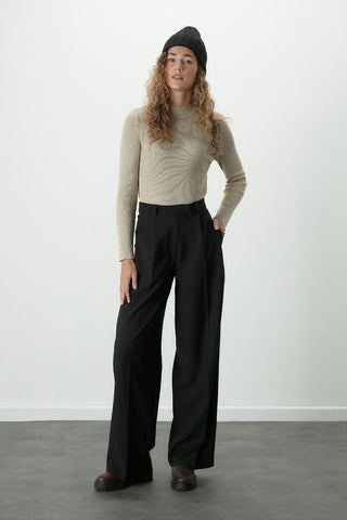 Dona Pleated Palazzo Trousers Black