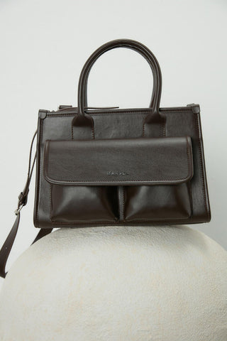 Wide Pocket Shoulder Bag Brown