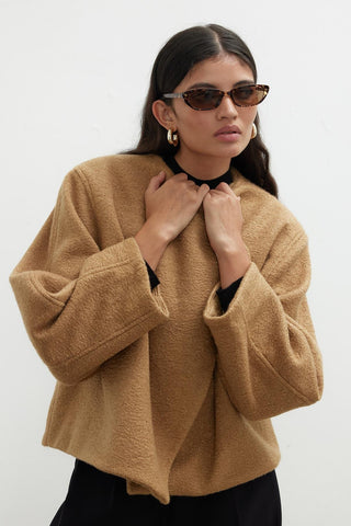 Jacqueline Short Cachet Coat Camel