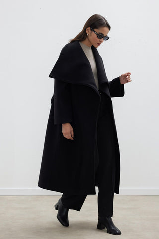 Wide Collar Belted Coat Black