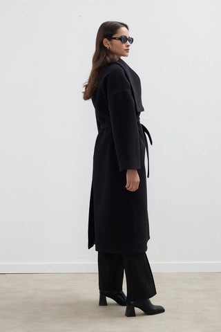 Wide Collar Belted Coat Black