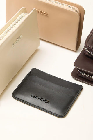 Manuka Card Holder Black