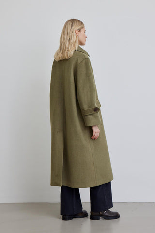 Nora Cachet Coat Green