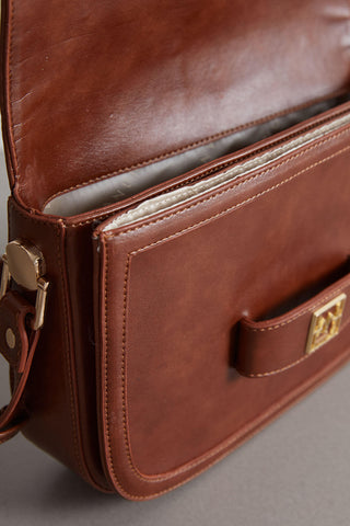 Premium Flap Bag Tan