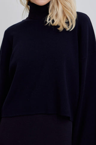 Knitwear Crop Blouse Navy Blue