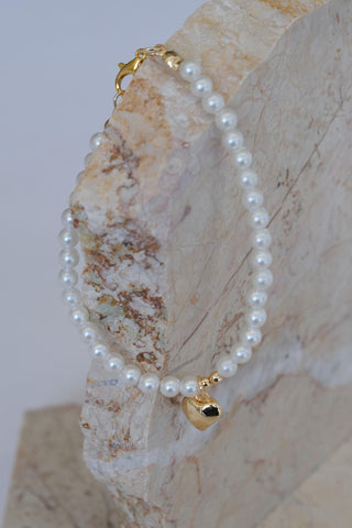 Heart Pearl Bracelet Light Yellow