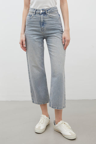 1975 High-Rise Straight Fit Denim Livid