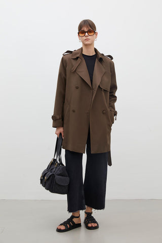 Chelsea Double-Breasted Trench Coat Brown