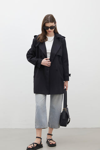 Chelsea Double-Breasted Trench Coat Black