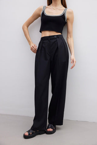 Pleated Wide Leg Trousers Black