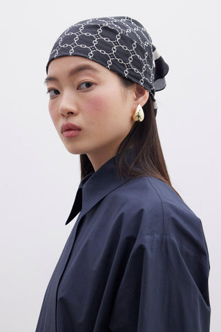 Desenli Pamuklu Eşarp Monogram Lacivert