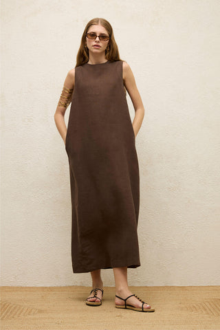 manuka brown dress Brown WOMAN Manuka x Defacto Crew Neck Crinkle Fabric Dress 3539761