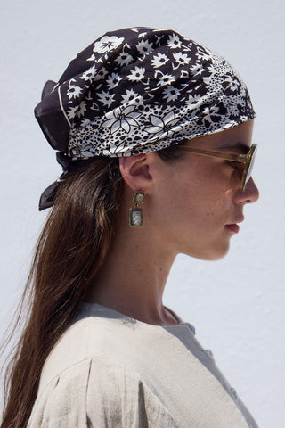 Desenli Pamuklu Atkı Lola