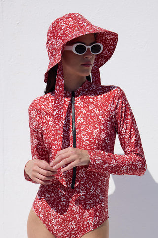 Kırmızı Kabuklu İpli Kova Şapka