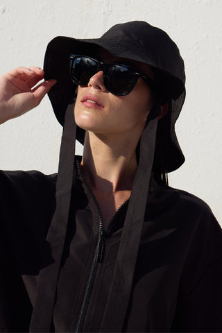 İpli Kova Şapka Siyah