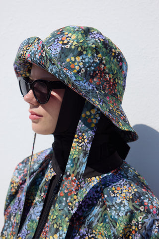 İpli Küçük Çiçekli Kova Şapka