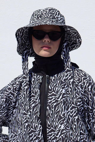 Bucket Hat With String Zebra