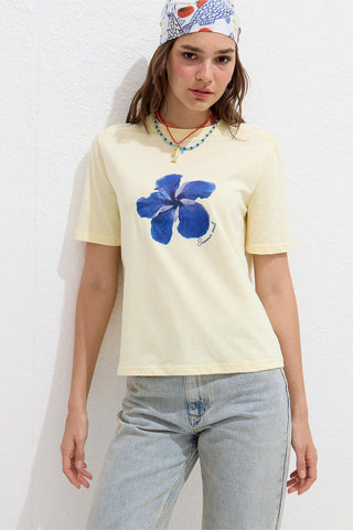 Printed T-Shirt With Stitching Details Hibiscus Blue