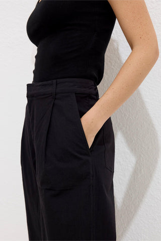 Premium Cotton Pleated Trousers Black