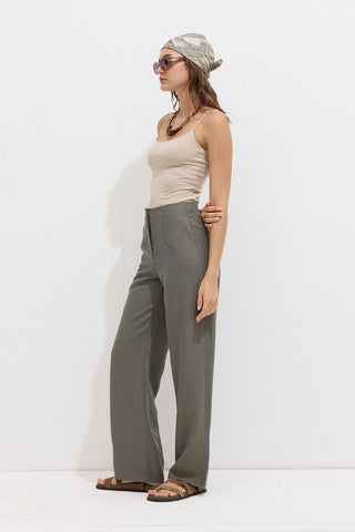 Premium Fabric Tencel Trousers Khaki