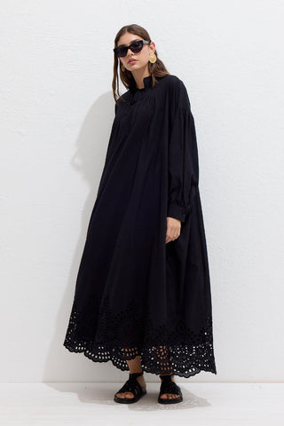 Embroidered Broderie Dress Black