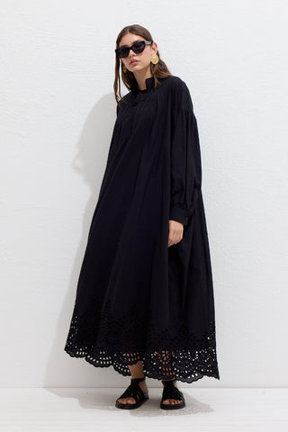 Nakışlı Broderie Elbise Siyah