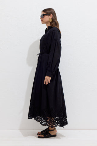 Nakışlı Broderie Elbise Siyah
