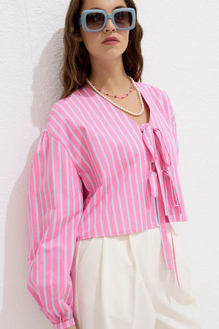 Patterned Tie Front Blouse Pink