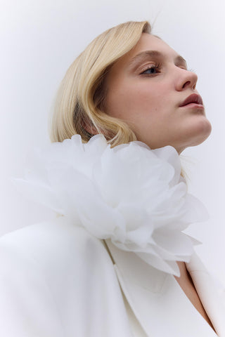 Evening Flower Brooch Ecru