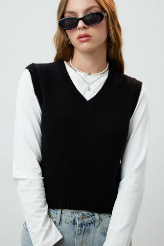 V-Neck Knit Sweater Black