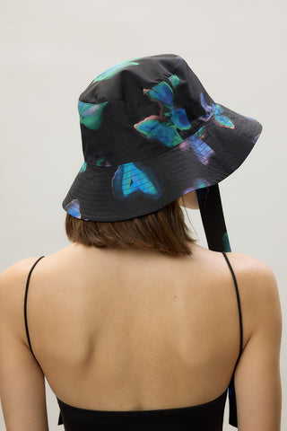 Bucket Hat With String Brush