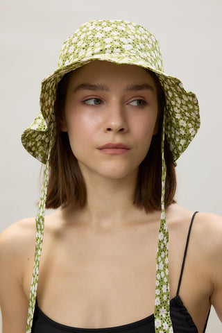 Bucket Hat With String Daisy