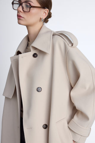 Epaulet Cachet Coat Beige
