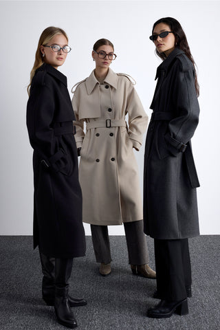 Epaulet Cachet Coat Beige