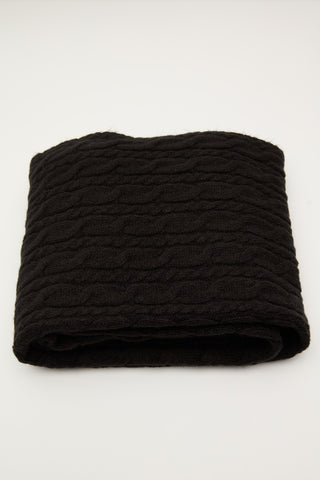 Cable-Knit Scarf Black