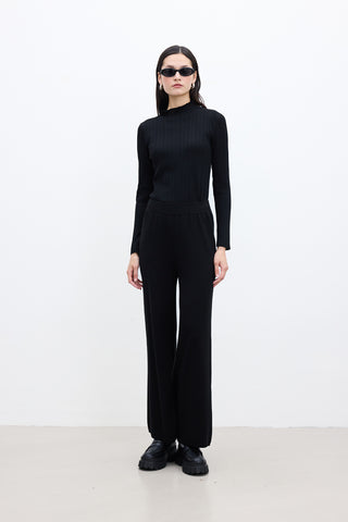 Straight Leg Knit Pants Black