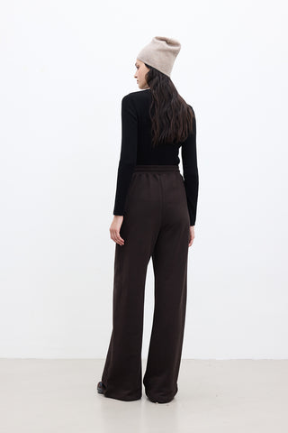 Basic Relaxed Trousers Dark Brown