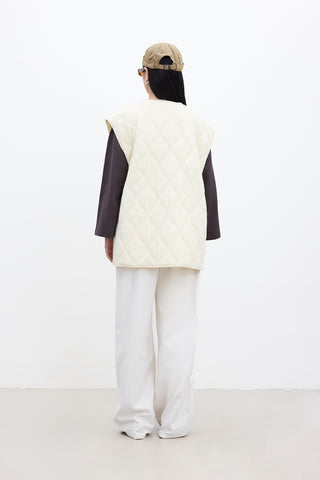 Quilted Pocketed Vest Vanilla