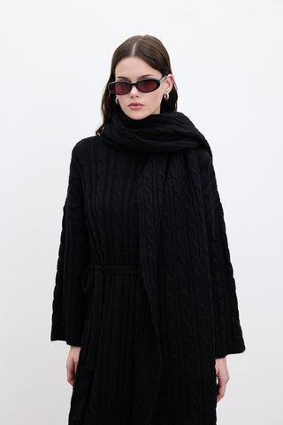 Cable-Knit Scarf Black