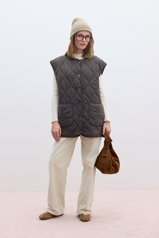 Quilted Pocketed Vest Brown