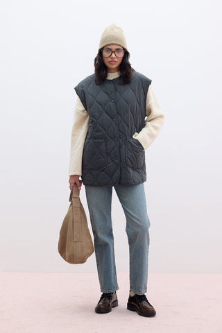 Quilted Pocketed Vest Anthracite