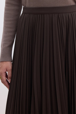 Pleated Skirt Brown