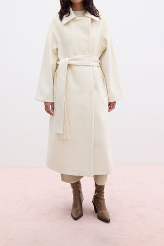 Plain Cachet Coat Ecru